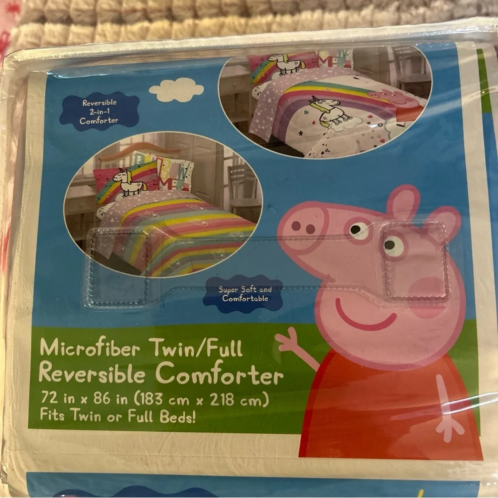 Peppa Pig Microfiber Twin/ Full Reversible Comforter